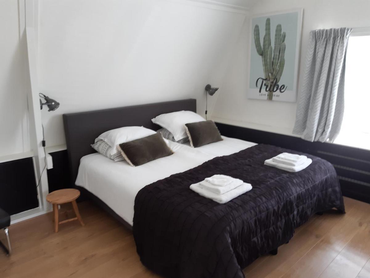Bed & Breakfast Op De Enk Schalkhaar Exterior photo